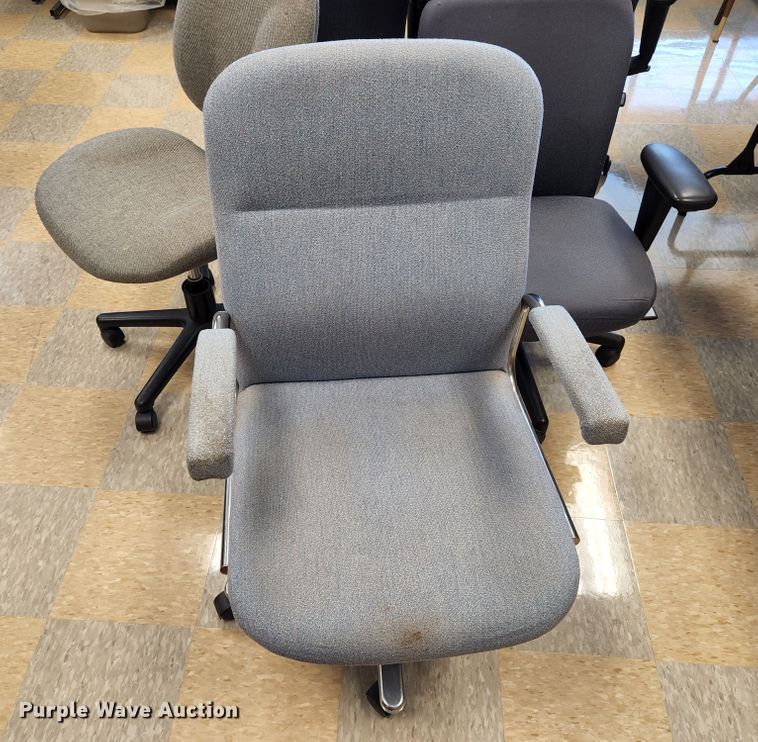 image for item MK9006 (5) chairs