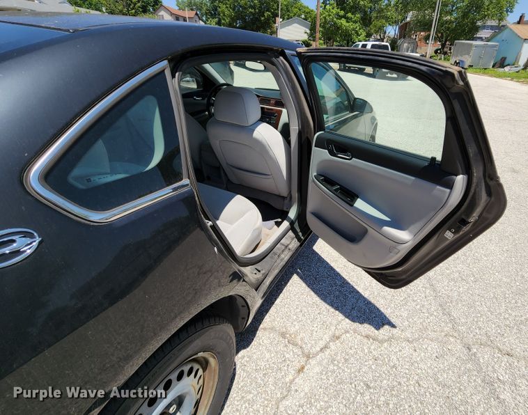 image for item MK9011 2006 Chevrolet Impala LS