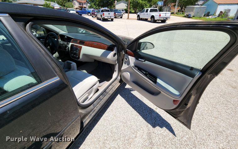 image for item MK9011 2006 Chevrolet Impala LS