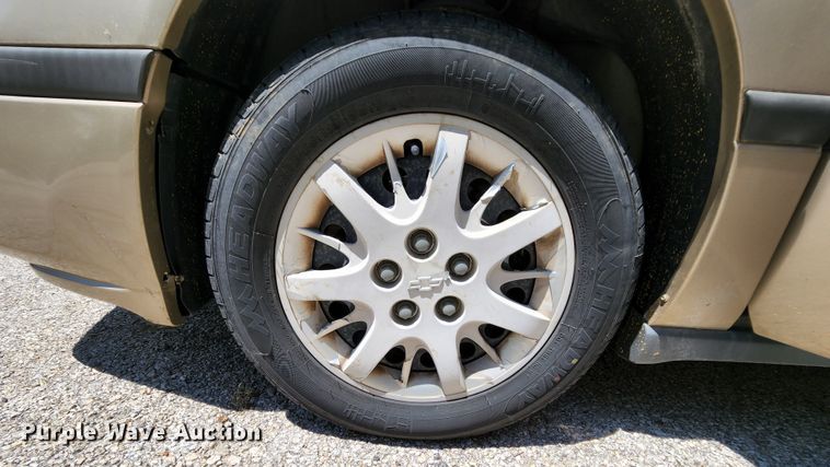 image for item MK9012 2004 Chevrolet Impala