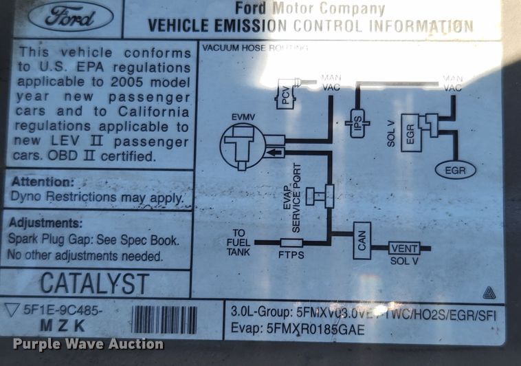image for item MK9013 2005 Ford Taurus SE
