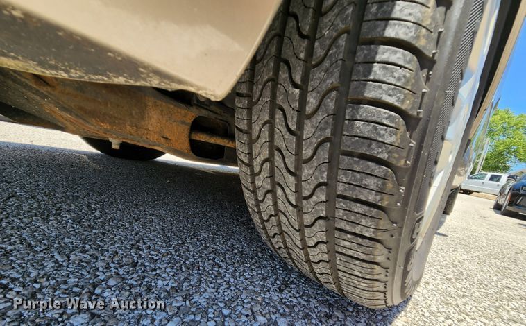 image for item MK9013 2005 Ford Taurus SE