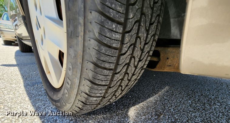 image for item MK9013 2005 Ford Taurus SE