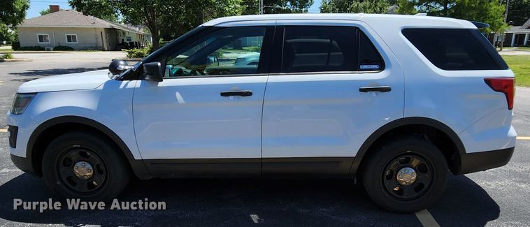 image for item MK9016 2016 Ford Explorer Police Interceptor  SUV