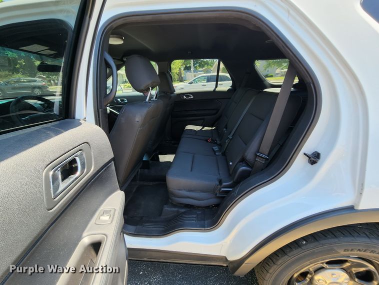 image for item MK9016 2016 Ford Explorer Police Interceptor  SUV