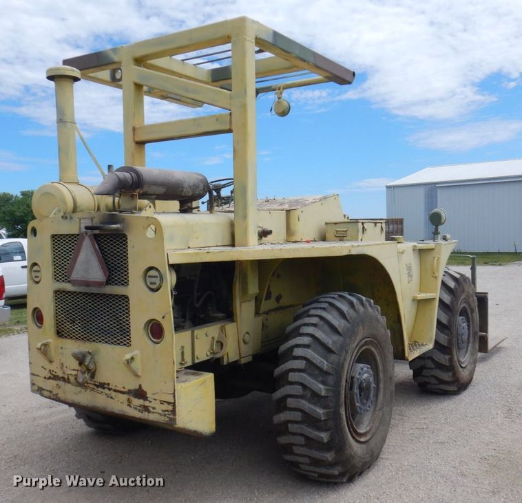 image for item MU9645 Chysler MLT-6CH  telehandler