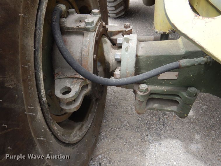 image for item MU9645 Chysler MLT-6CH  telehandler