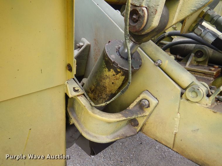 image for item MU9645 Chysler MLT-6CH  telehandler