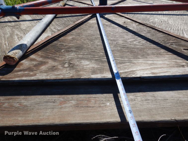 image for item MW9284 (2) merry-go-rounds