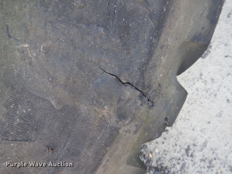 image for item MW9285 (2) Michelin tires