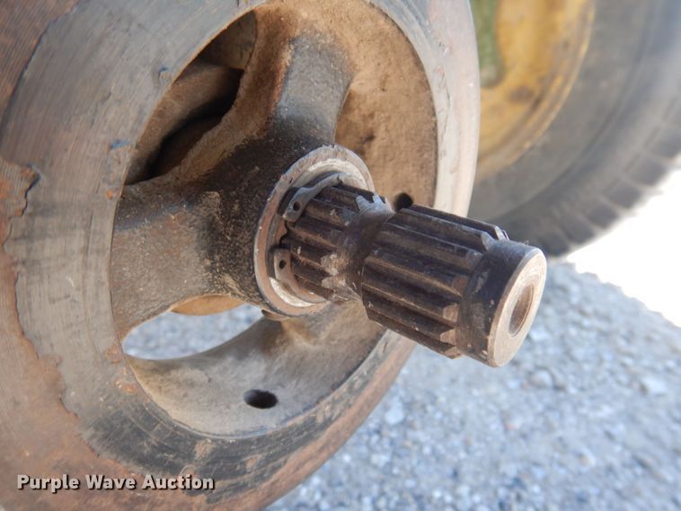 image for item MW9286 John Deere 650  tractor