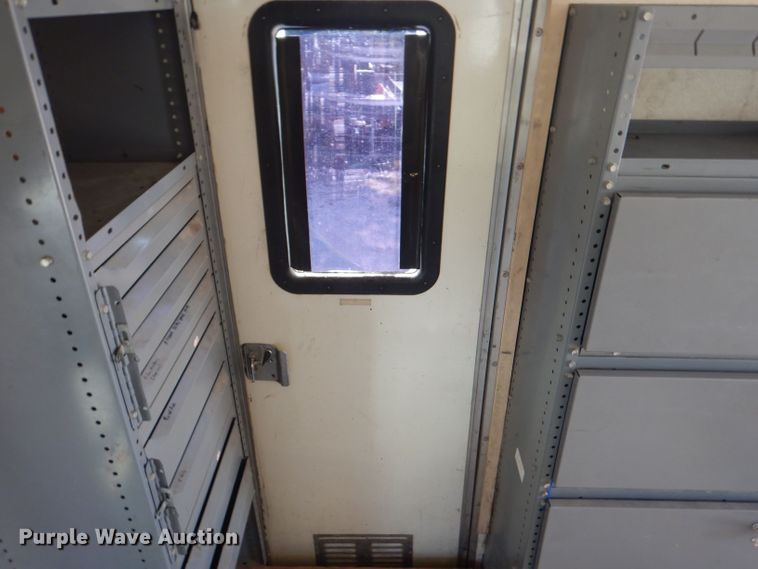 image for item DJ3837 1997 Ford E350  fiber optic splicing truck