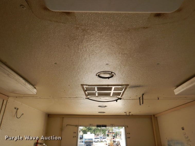 image for item DJ3837 1997 Ford E350  fiber optic splicing truck