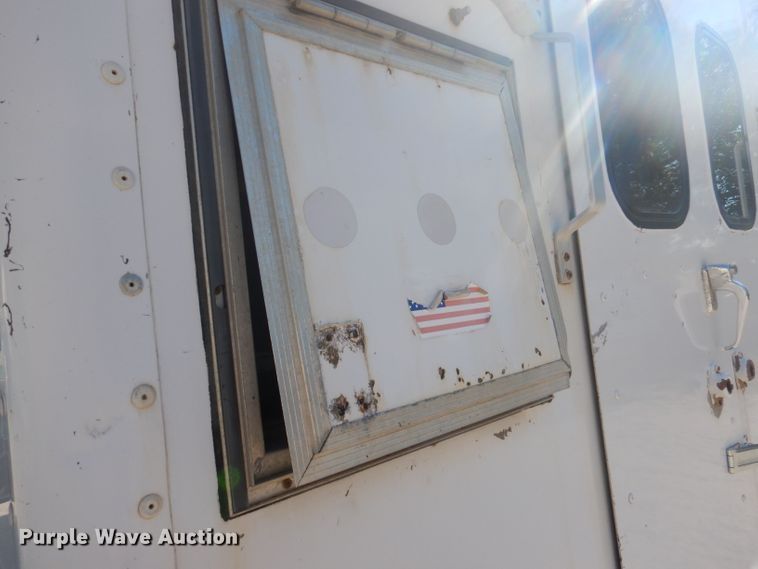 image for item DJ3837 1997 Ford E350  fiber optic splicing truck