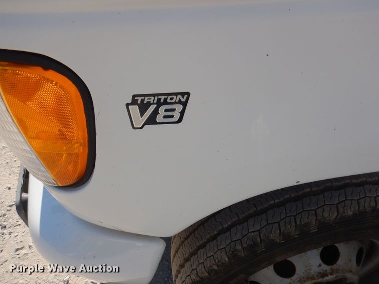 image for item DJ3837 1997 Ford E350  fiber optic splicing truck