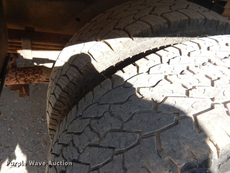 image for item DJ3837 1997 Ford E350  fiber optic splicing truck