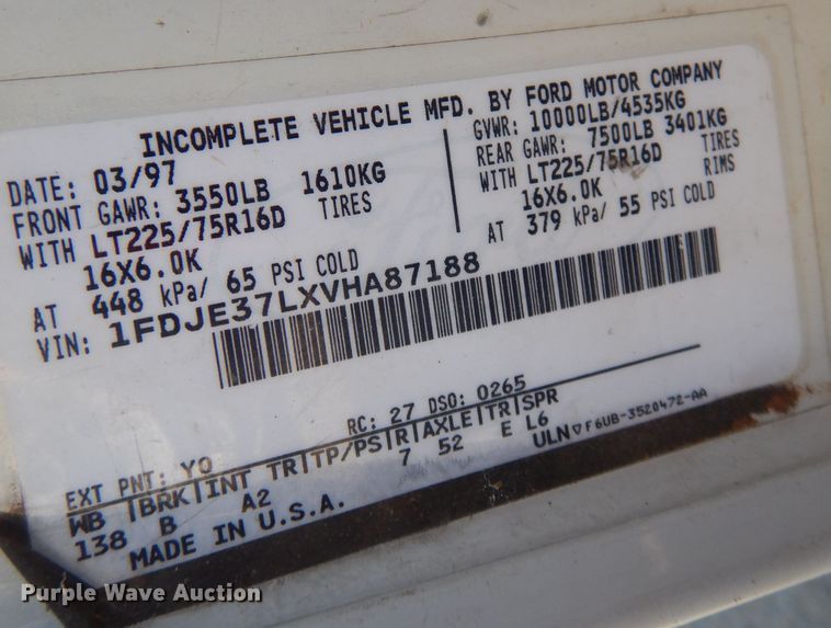 image for item DJ3837 1997 Ford E350  fiber optic splicing truck