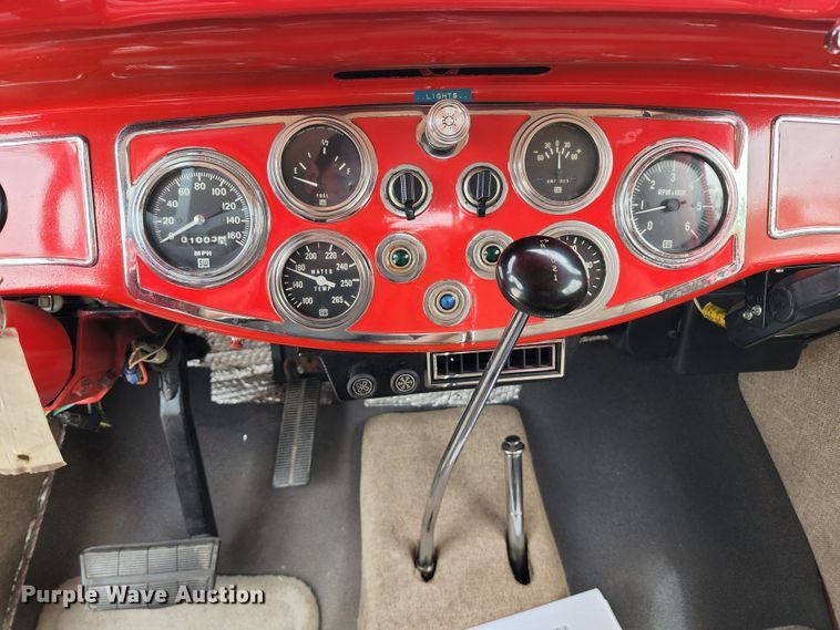 image for item DL6591 1936 Diamond T  car hauler truck