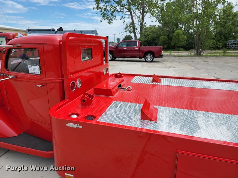 image for item DL6591 1936 Diamond T  car hauler truck