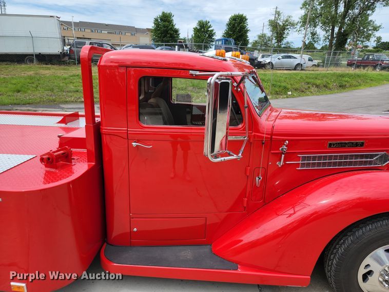 image for item DL6591 1936 Diamond T  car hauler truck