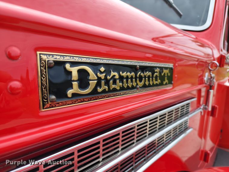 image for item DL6591 1936 Diamond T  car hauler truck