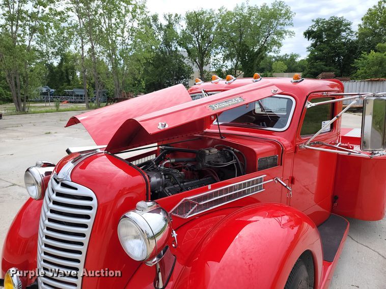 image for item DL6591 1936 Diamond T  car hauler truck