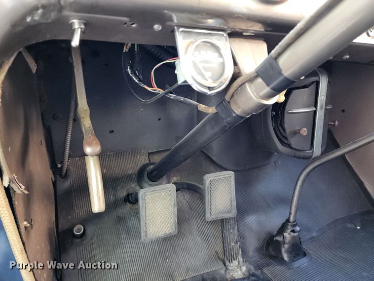 image for item DL6600 1938 Packard