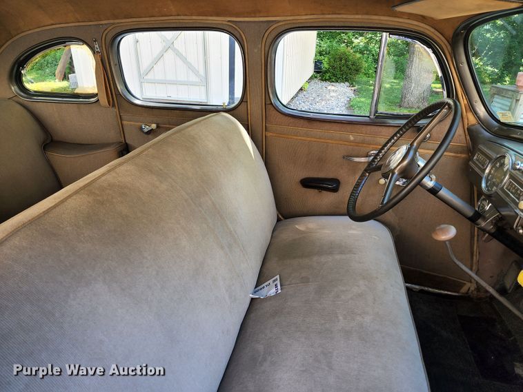 image for item DL6600 1938 Packard