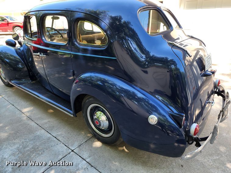 image for item DL6600 1938 Packard