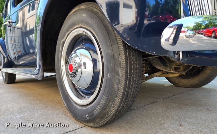 image for item DL6600 1938 Packard