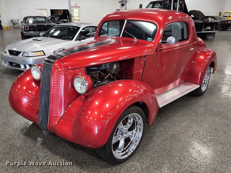 image for item DL6610 1936 Pontiac Deluxe 8