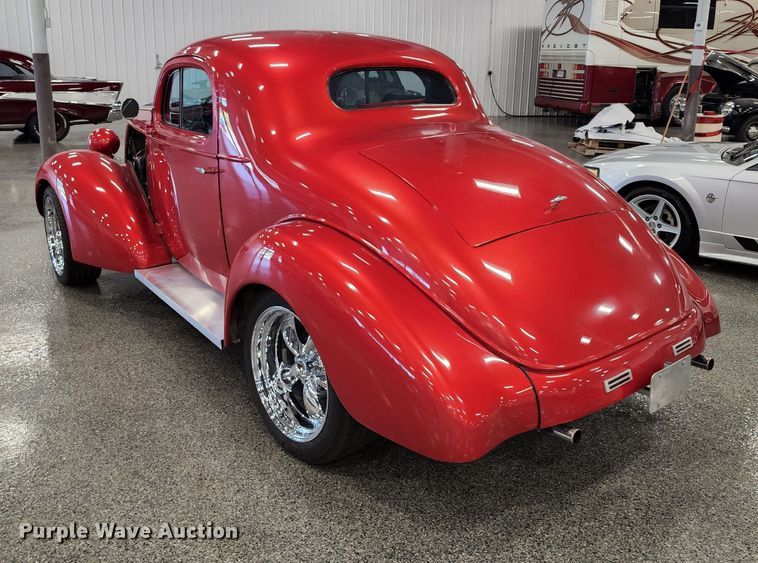 image for item DL6610 1936 Pontiac Deluxe 8