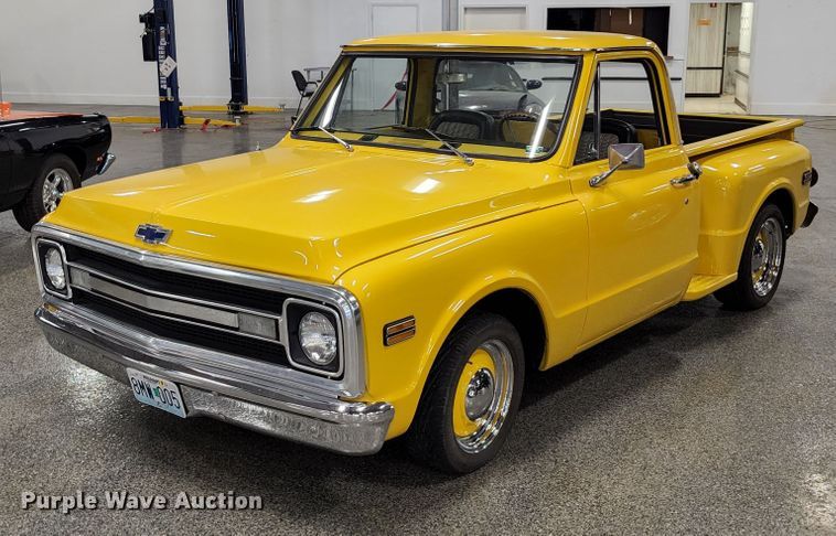 image for item DL6612 1972 Chevrolet  pickup truck