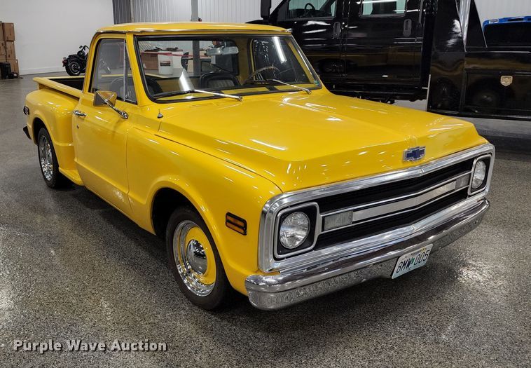 image for item DL6612 1972 Chevrolet  pickup truck