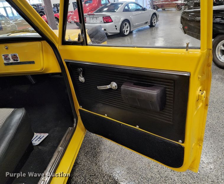 image for item DL6612 1972 Chevrolet  pickup truck