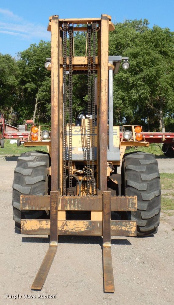 image for item DM2265 1996 Case 585E  forklift