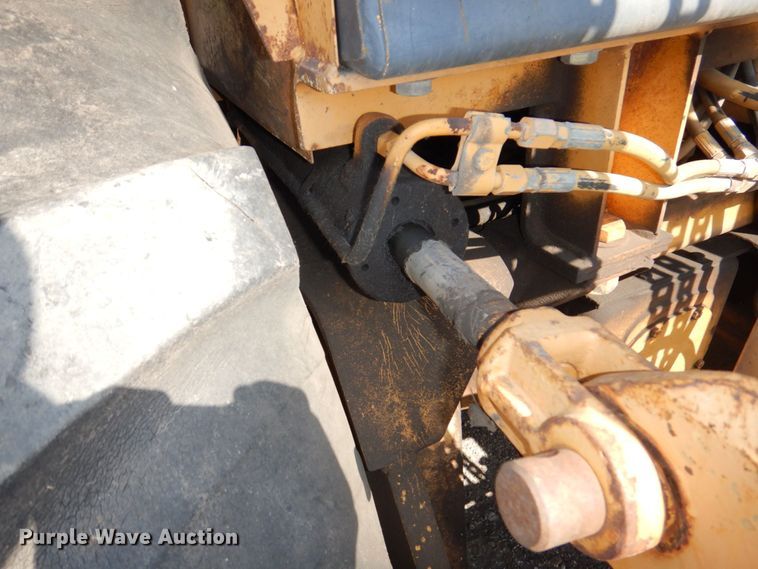 image for item DM2265 1996 Case 585E  forklift