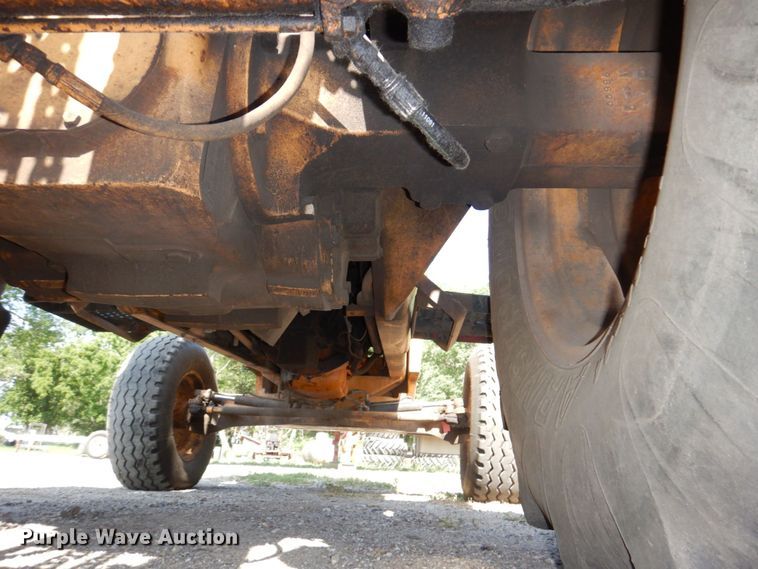 image for item DM2265 1996 Case 585E  forklift