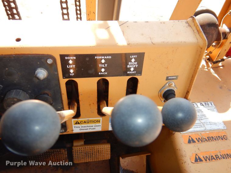 image for item DM2265 1996 Case 585E  forklift