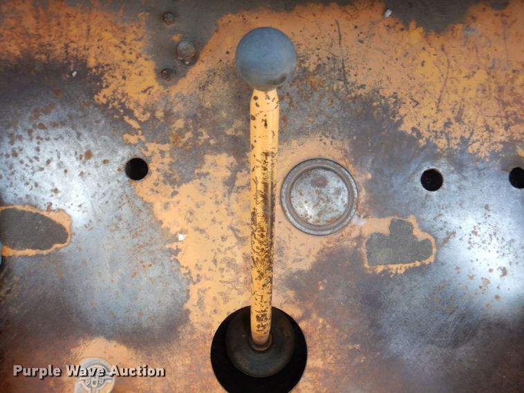 image for item DM2265 1996 Case 585E  forklift