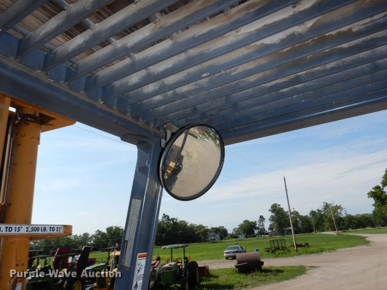 image for item DM2265 1996 Case 585E  forklift