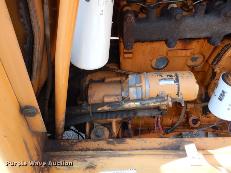 image for item DM2265 1996 Case 585E  forklift