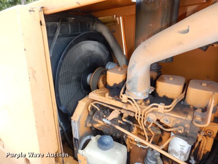 image for item DM2265 1996 Case 585E  forklift