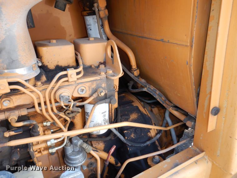 image for item DM2265 1996 Case 585E  forklift