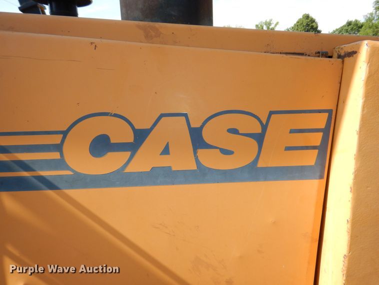 image for item DM2265 1996 Case 585E  forklift