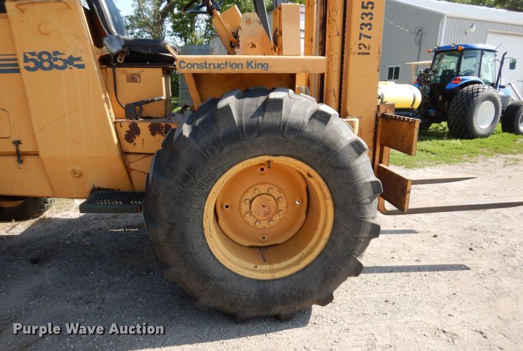 image for item DM2265 1996 Case 585E  forklift