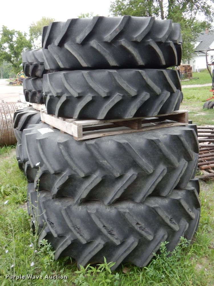 image for item DM2269 (4) tires and wheels