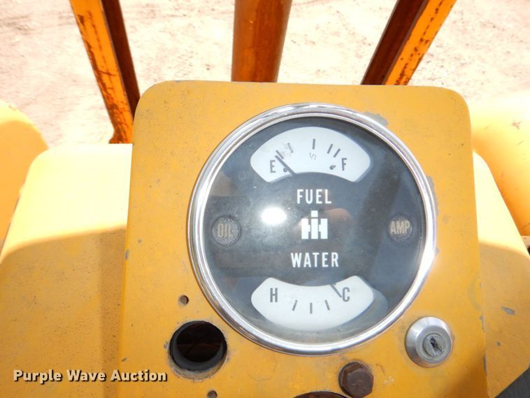 image for item DM2270 International Harvester 5410  forklift