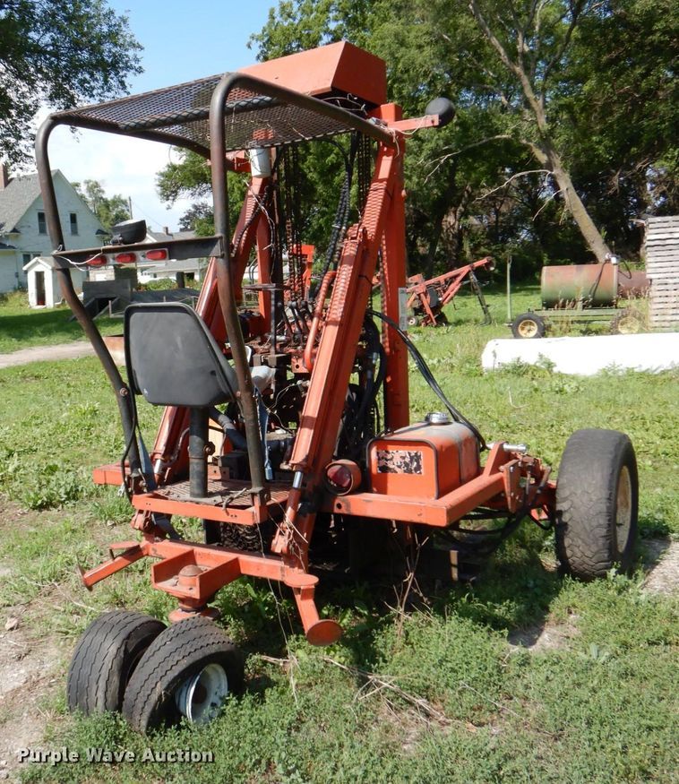 image for item DM2271 Spyder  forklift