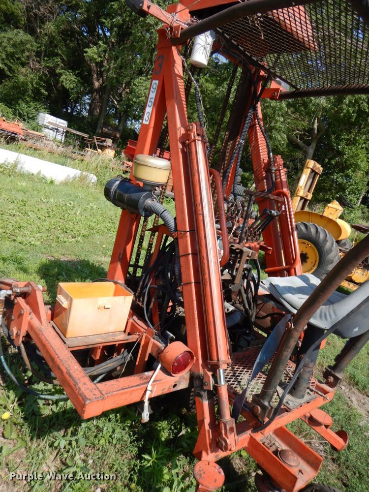 image for item DM2271 Spyder  forklift